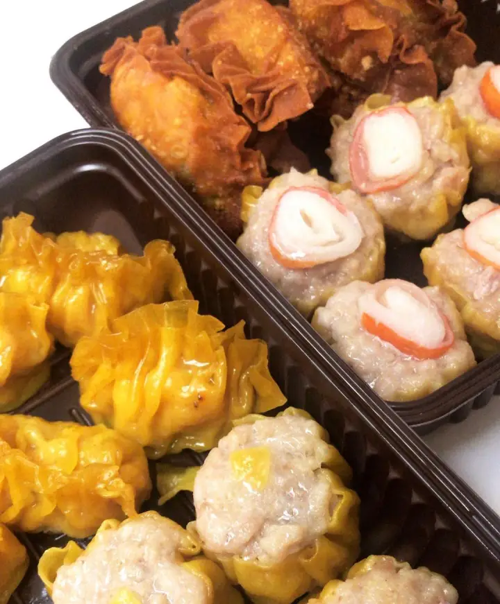 Dimsum box untuk dibawa pulang
